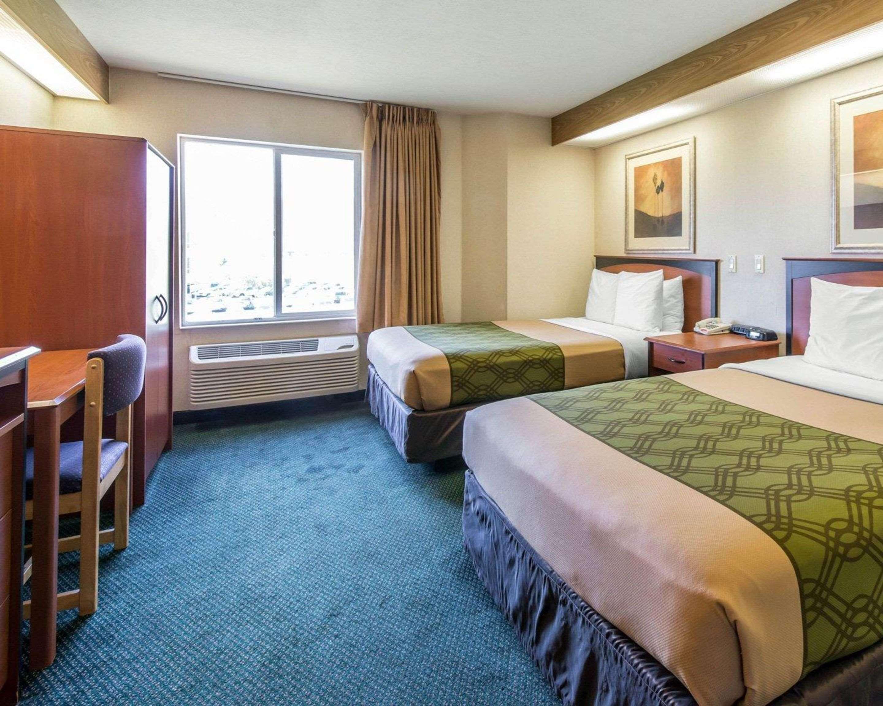Econo Lodge North Academy Колорадо-Спрингс Экстерьер фото